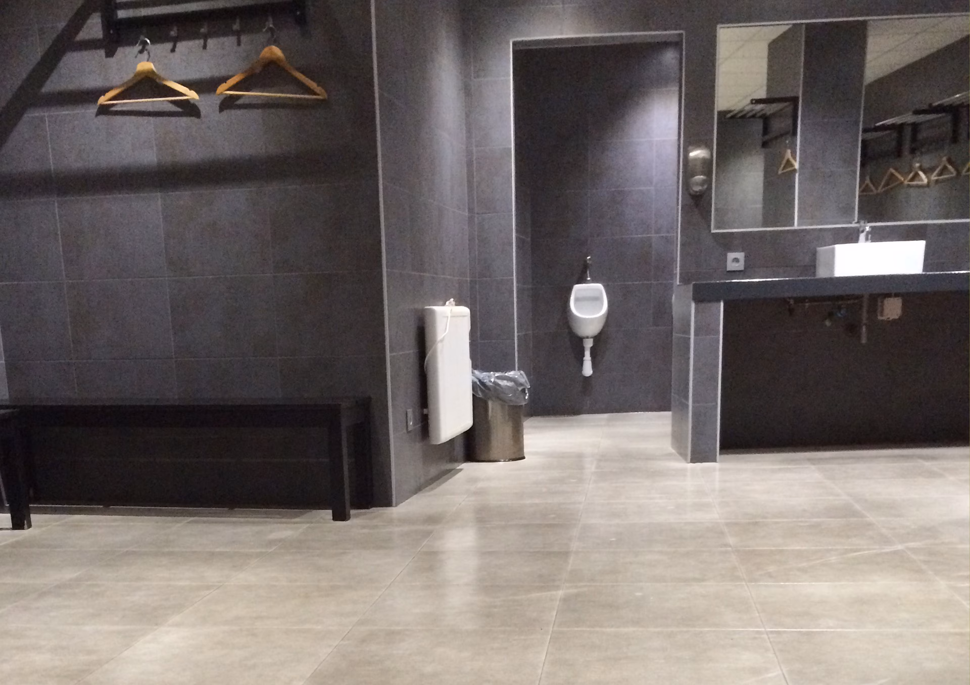 ¿Es seguro ducharse en el gimnasio?