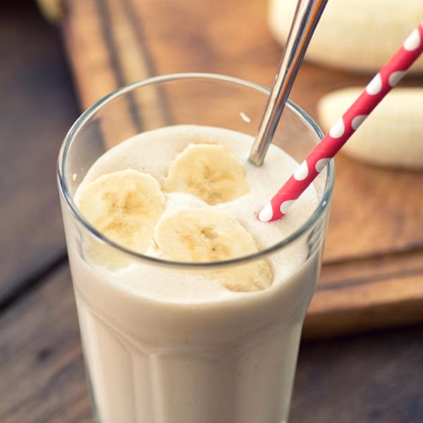 ¿Cuál es un buen batido de proteínas después de un entrenamiento?