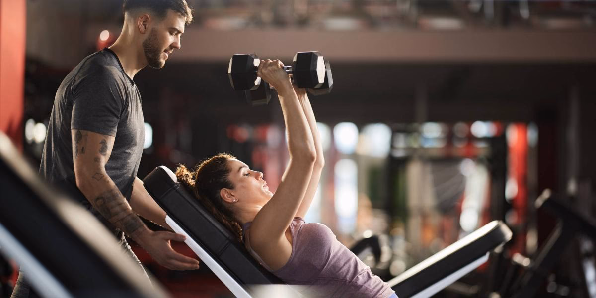 ¿Qué pasa si hago ejercicio en la noche adelgaza?