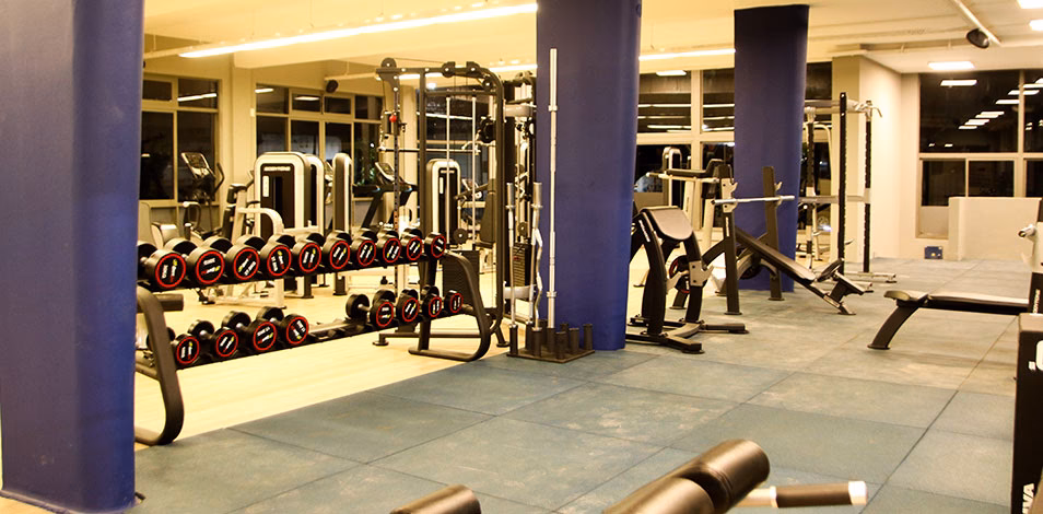 ¿Cuánto gana un empleado de SportClub?