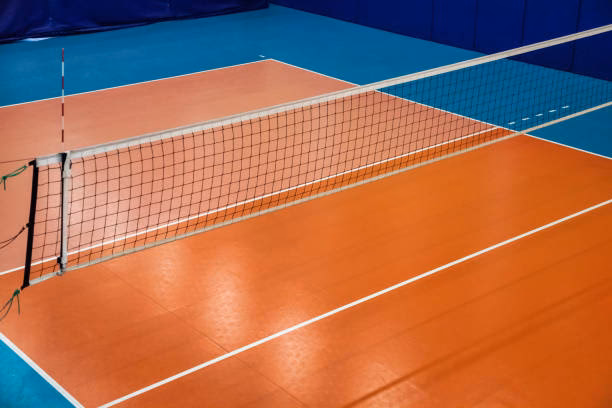 ¿Qué se necesita para hacer una cancha de voleibol?