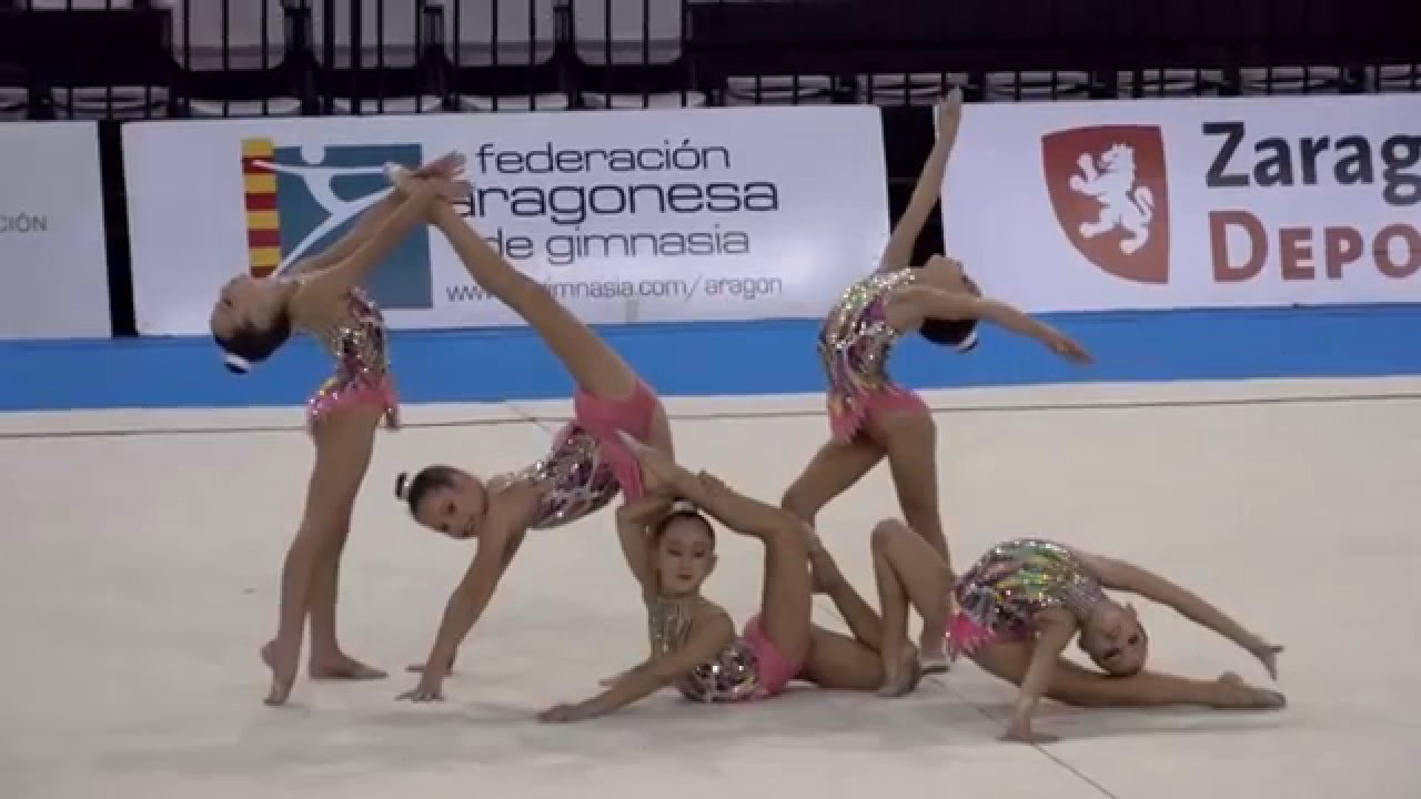 ¿Tiene Estados Unidos algún equipo de gimnasia rítmica?