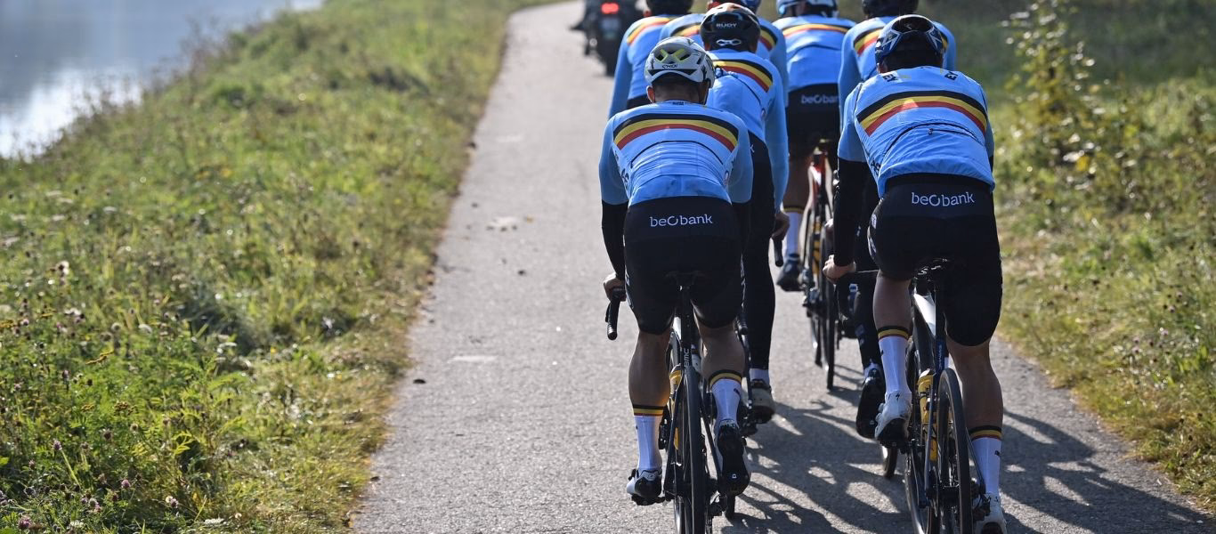 ¿Cuánto descansa un ciclista profesional?