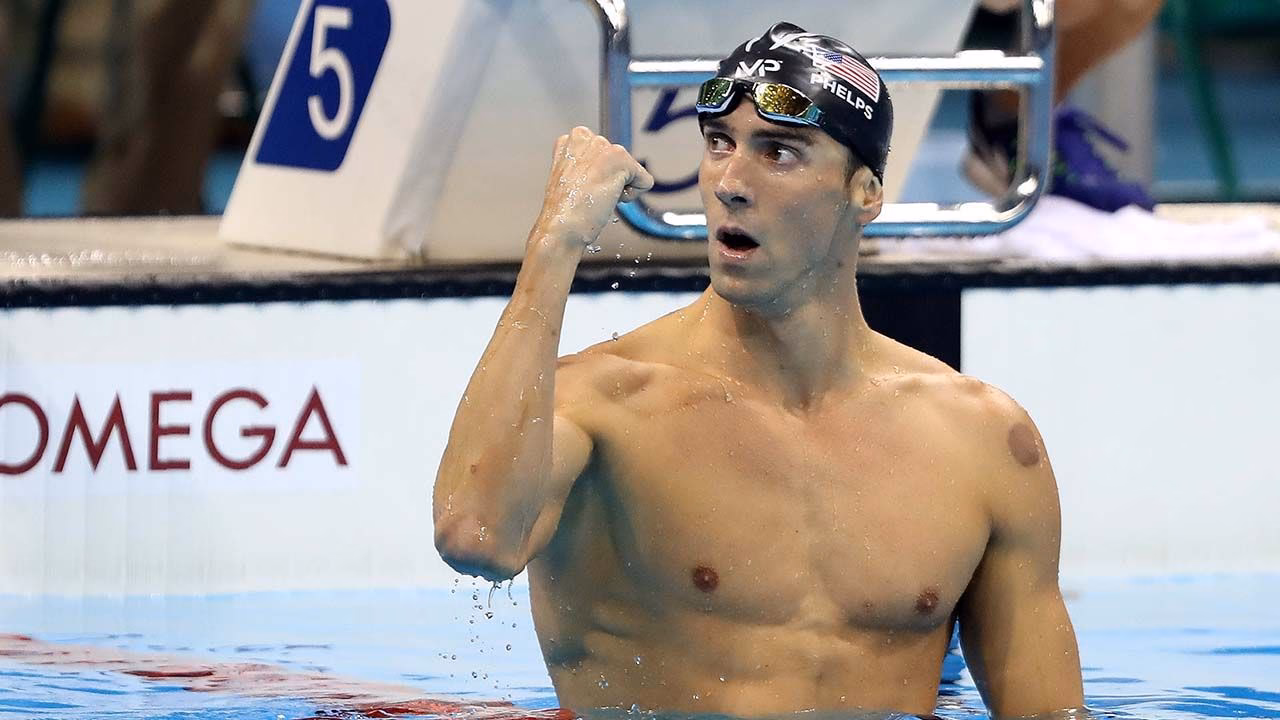 ¿Cuántas horas a la semana entrena Michael Phelps?