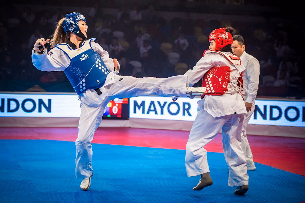 ¿Cuáles son los beneficios de practicar taekwondo?