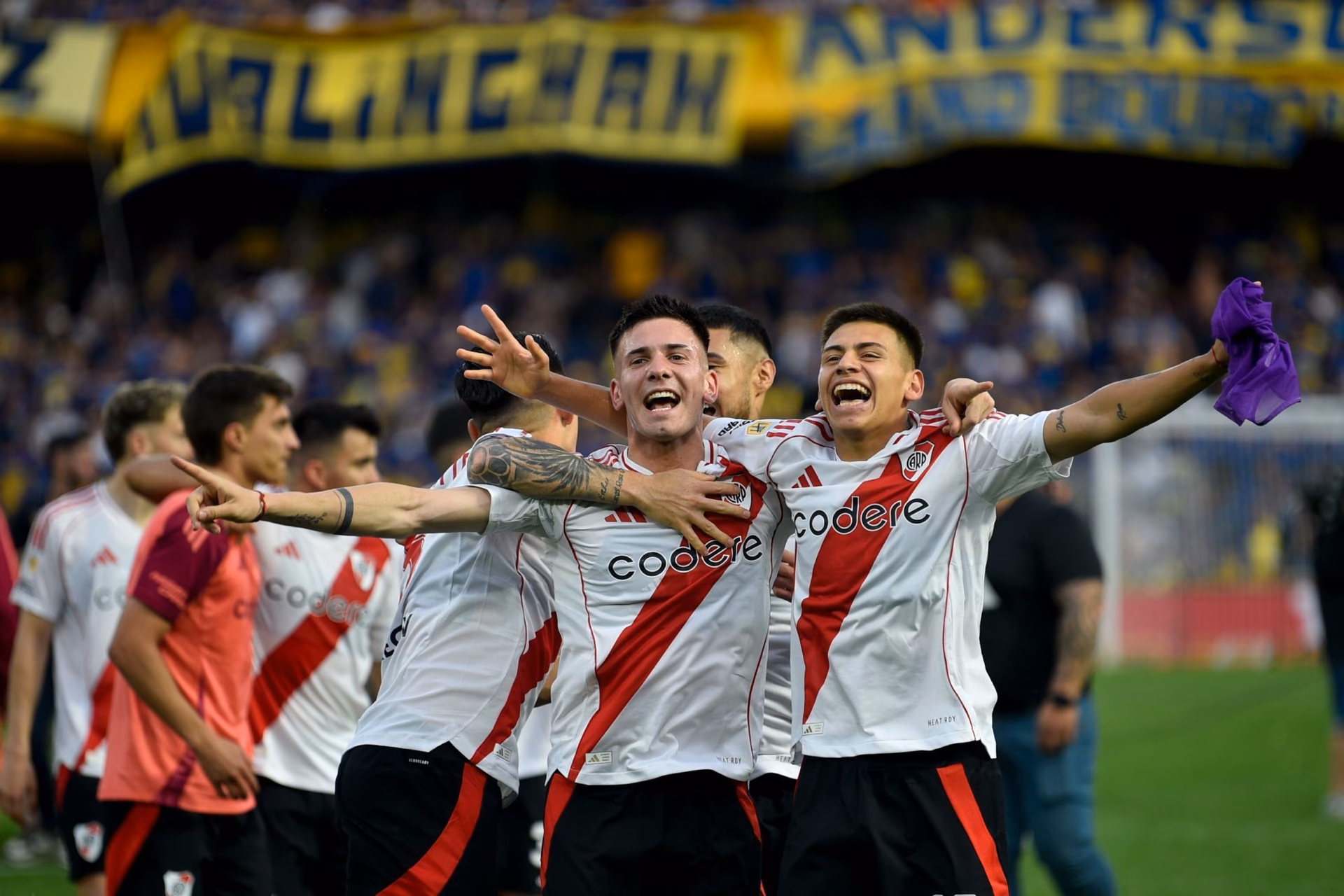 ¿Cuántos partidos hay en la Liga Argentina?