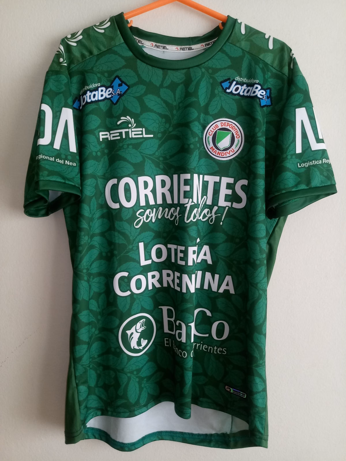 Which country is Deportivo Moron?