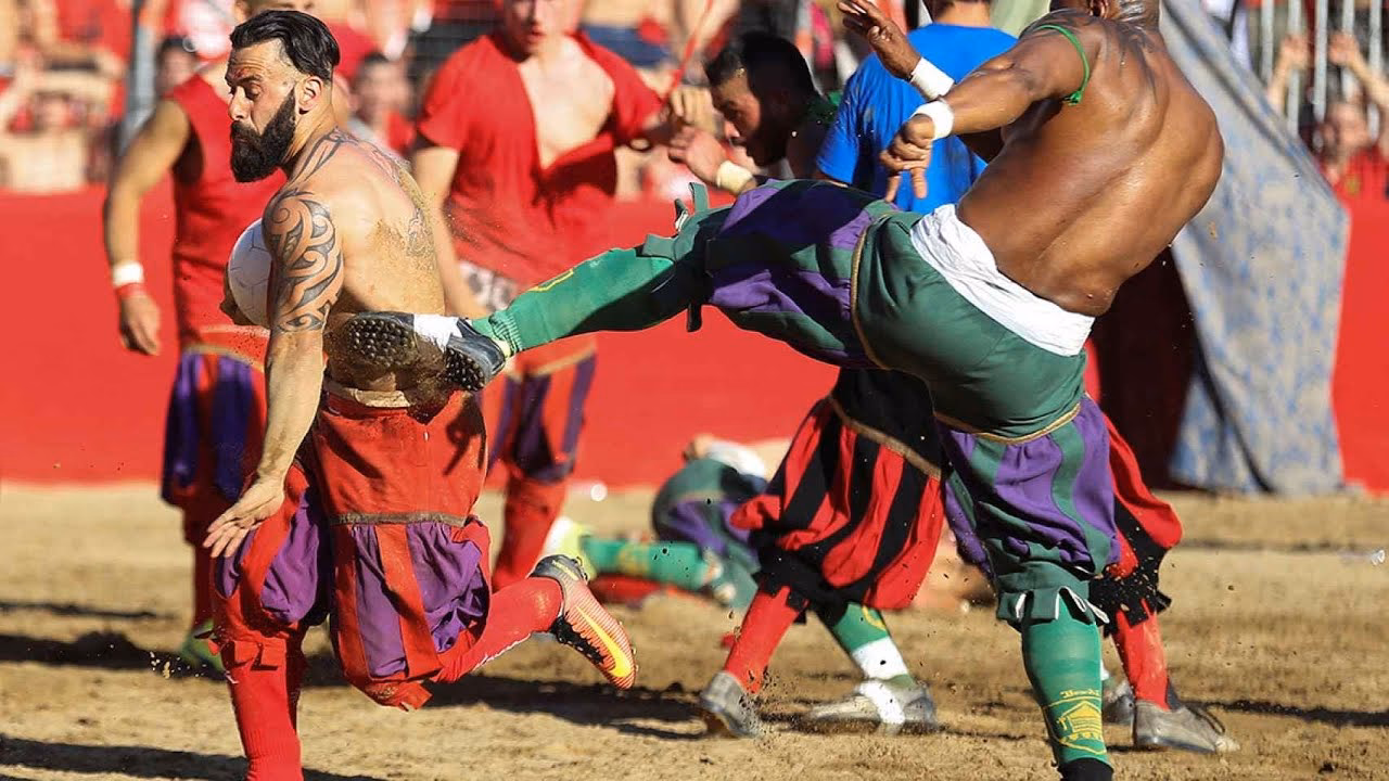 How can I watch Calcio Storico live?