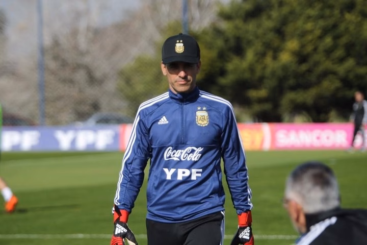 ¿Quién es el entrenador de arqueros del Atlético Nacional?