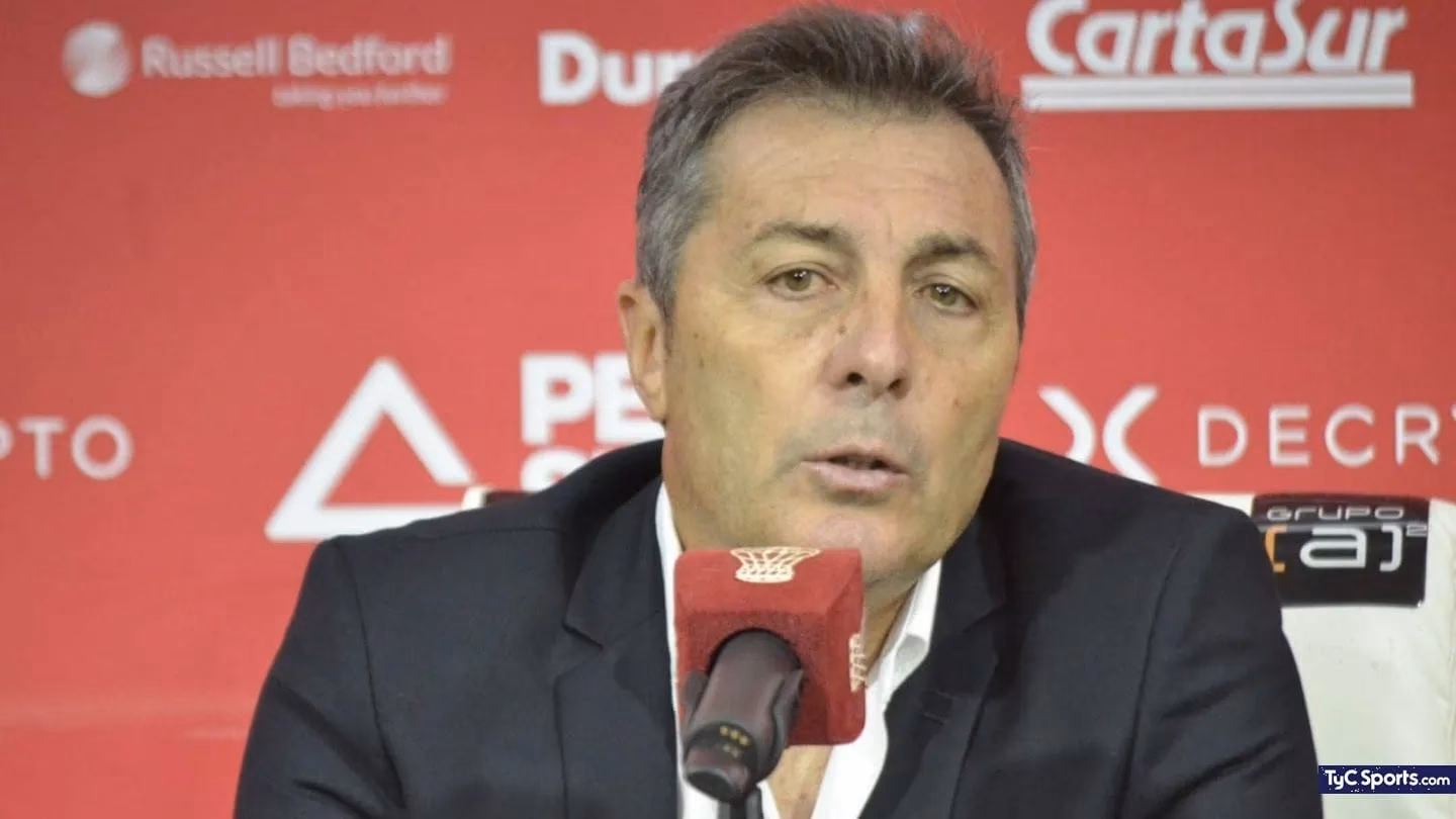 ¿Quién es el entrenador de fútbol de Argentina?