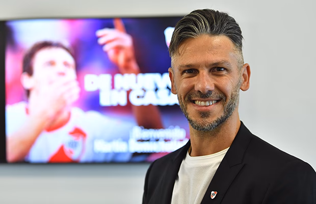 Which Argentinian played for Bayern?