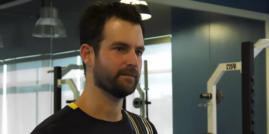 ¿Cuánto gana un entrenador de tenis de nivel 1?