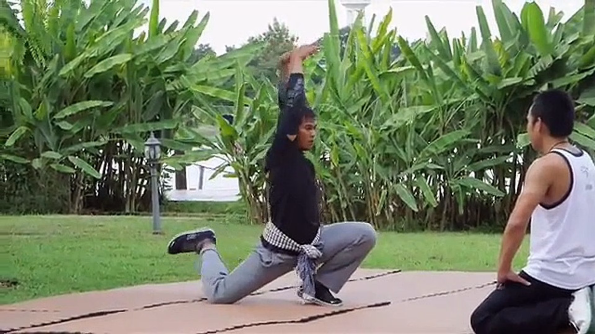 ¿Qué entrena Tony Jaa?