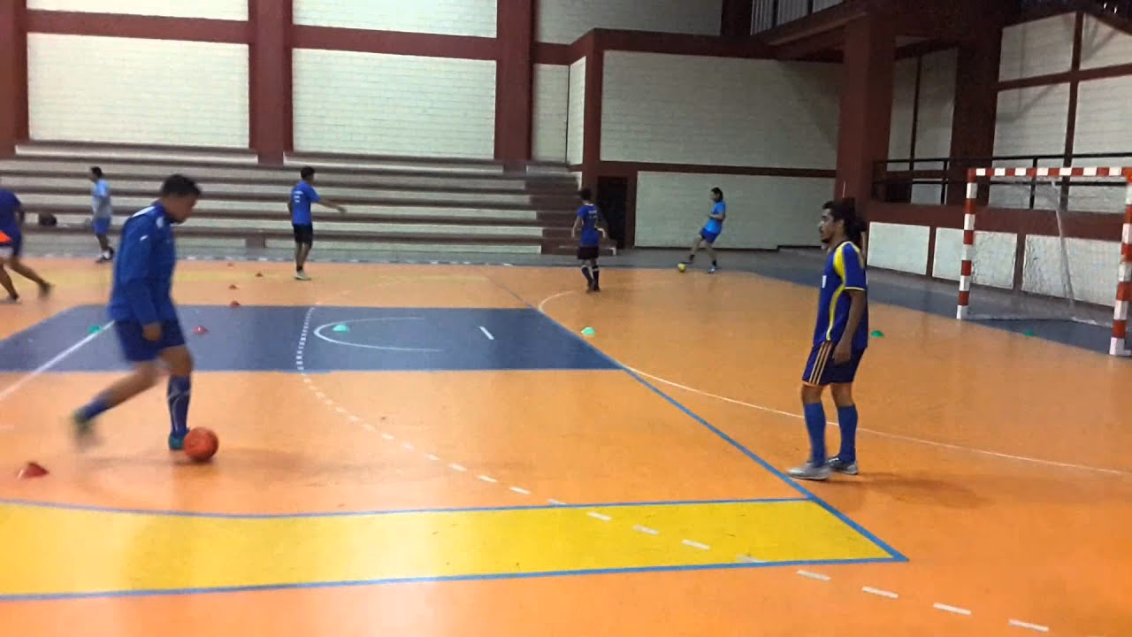 ¿Cuáles son los ejercicios de futsal?