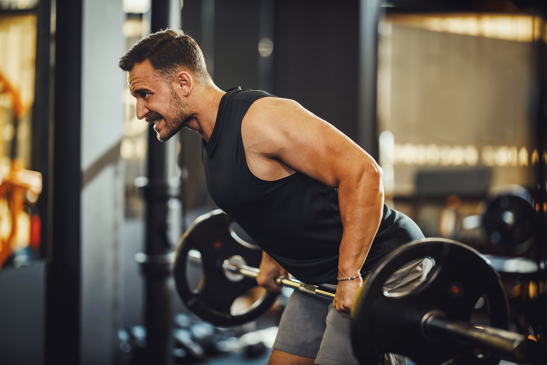 ¿Qué es mejor, subir de peso o masa muscular?