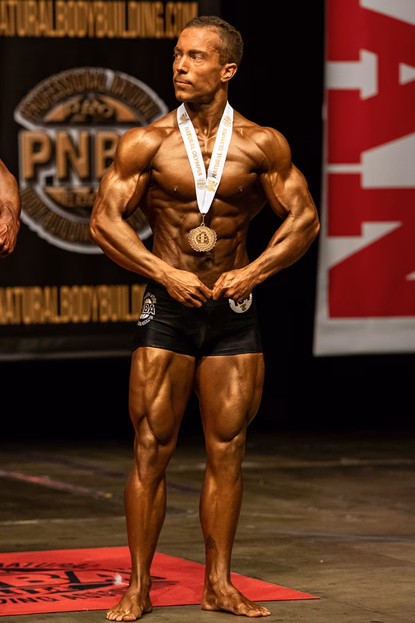 ¿Qué es un entrenamiento de culturismo natural?