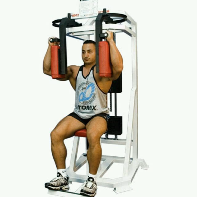 ¿Quién es el propietario de Fly Dance Fitness?