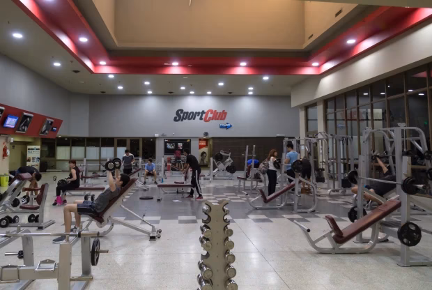 ¿Casablanca Mesquite tiene gimnasio?