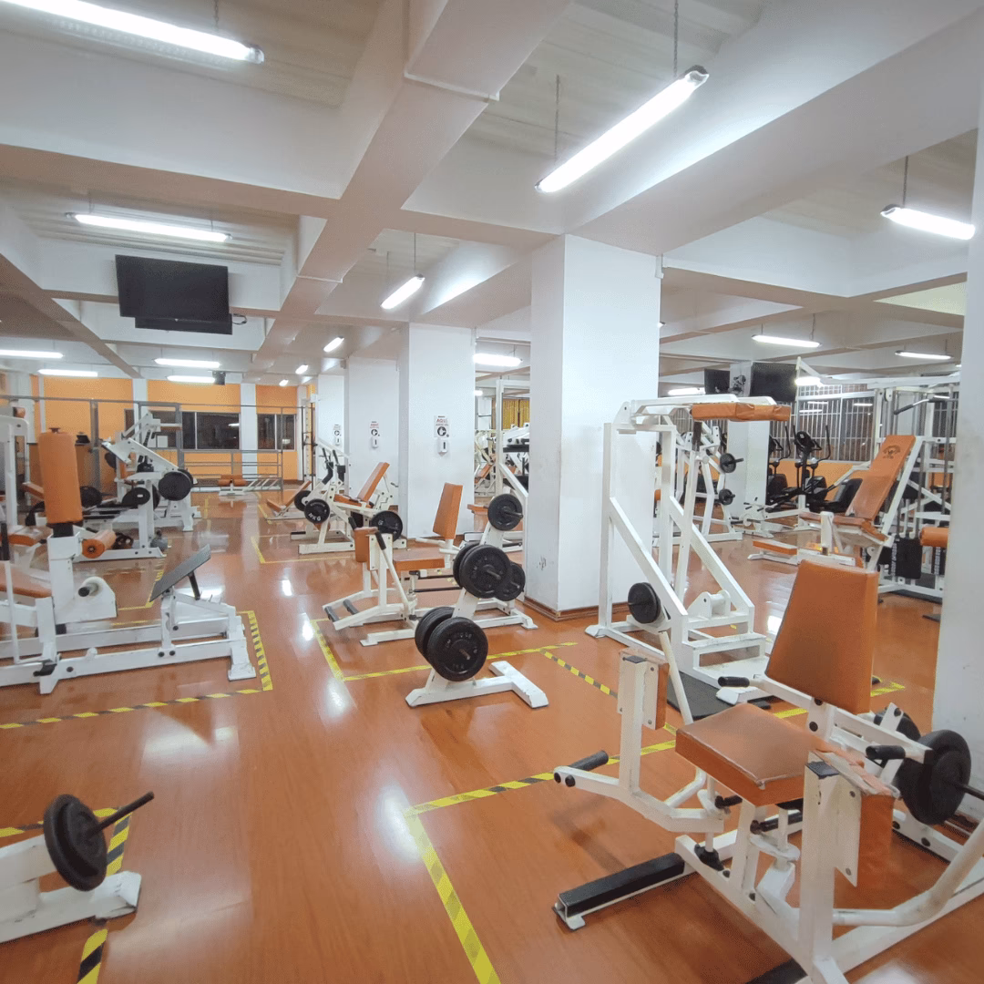 What gym does Dominique Dawes own?