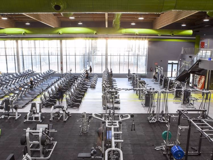 ¿Cuál es la permanencia mínima en Basic-Fit?