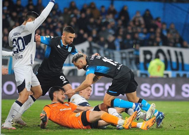 ¿Quién hizo el gol para Racing?