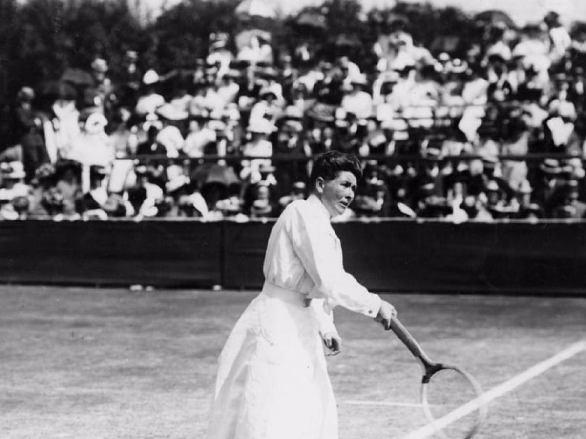 ¿Quién fue la primera deportista femenina en aparecer en el cuadro?