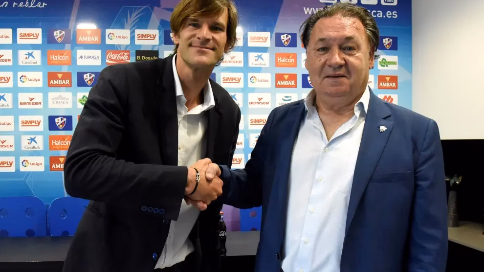 ¿Dónde vive Leo Franco?