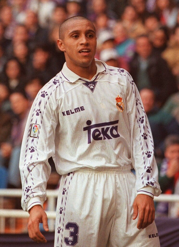 What football clubs are sponsored by Kelme?