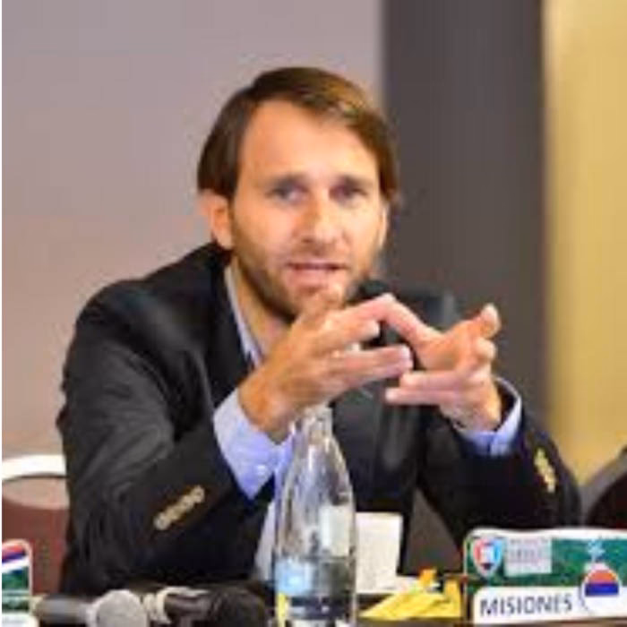 ¿Quién está a cargo del Ministerio de Deportes?