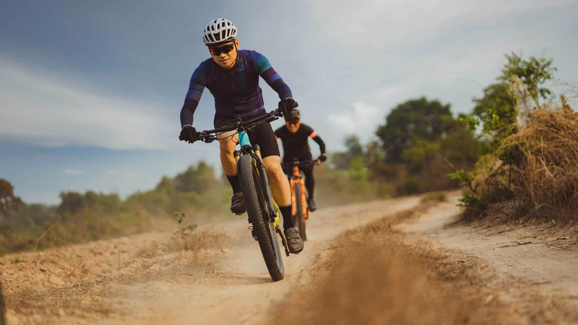 Is mountain biking good for belly fat?