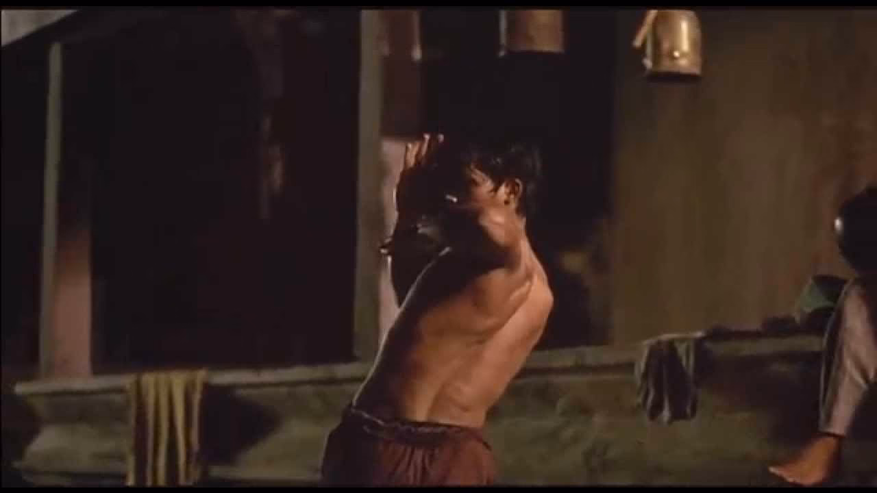 ¿El ong bak es muay thai o muay boran?
