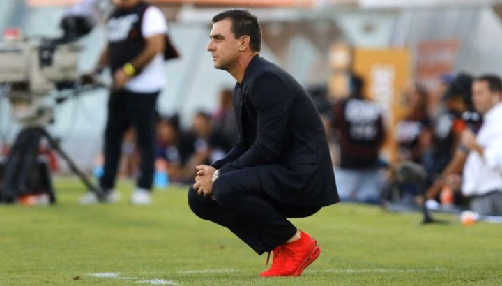 ¿Quién es el entrenador de Juan Pablo?