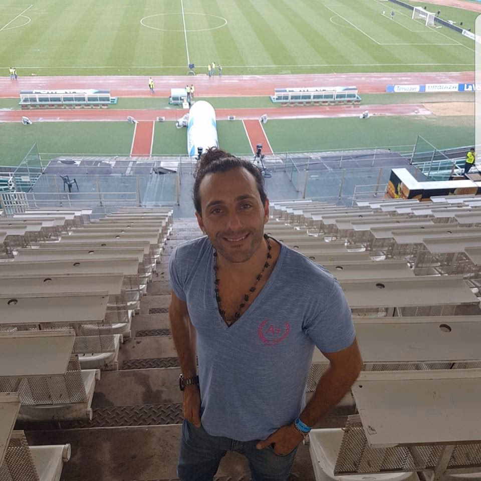 ¿Quién es el gerente deportivo de Santa Fe?