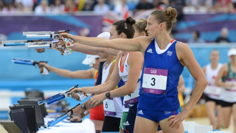 ¿Qué disciplinas incluye el pentatlón moderno?