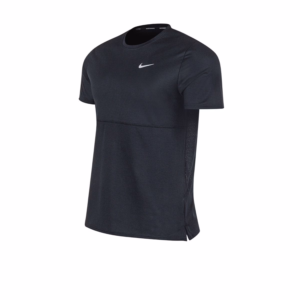¿Dónde compra Nike sus camisetas?