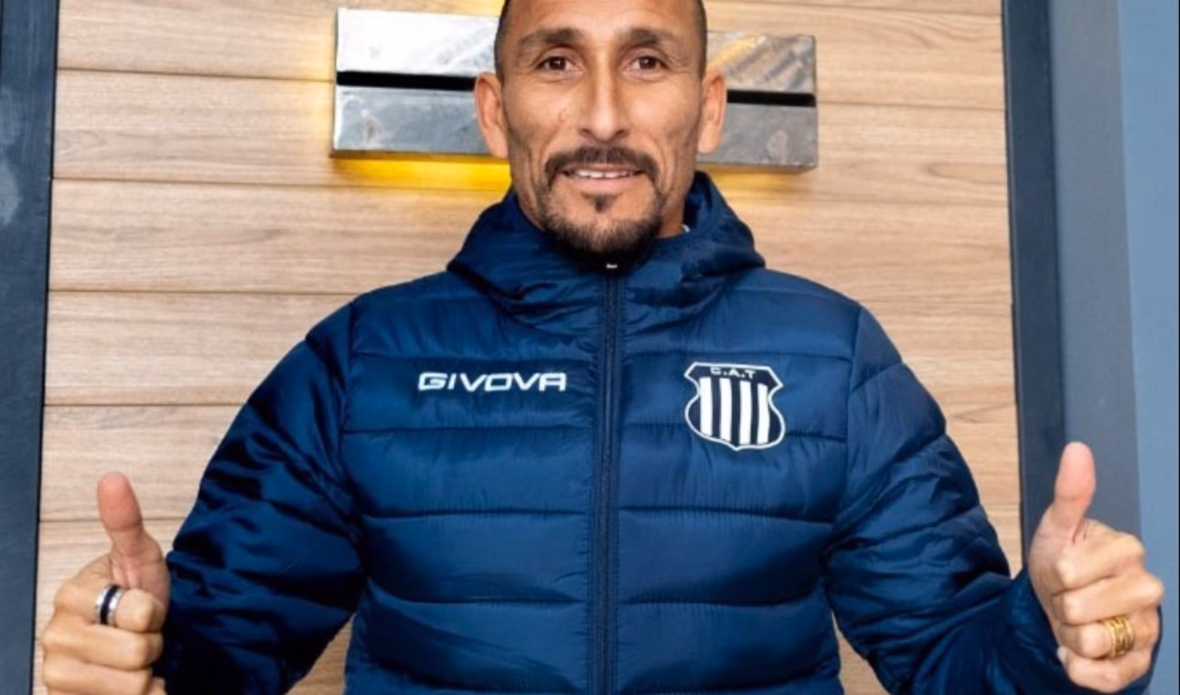 ¿Cómo se llama el 9 de Talleres de Córdoba?